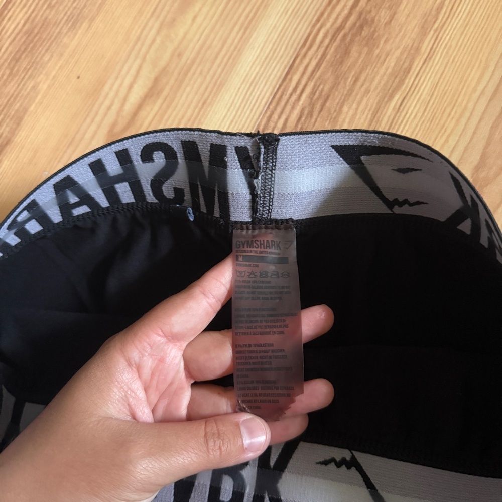 Gymshark Black Seamless High-Waist Bike Shorts with Branded Waistband / Size M - Picture 2 of 5